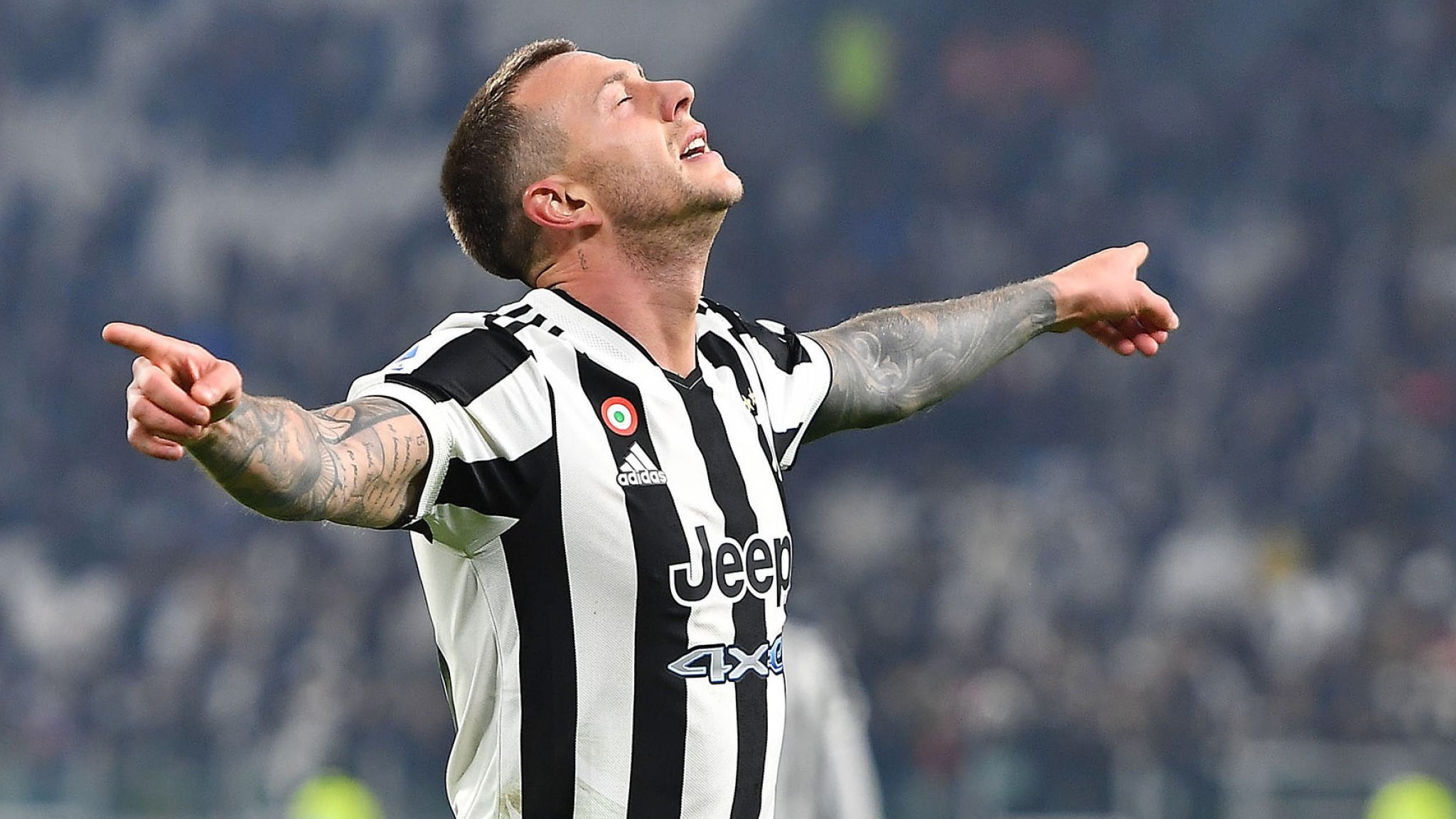 Juventus 2-0 Cagliari: Federico Bernardeschi ends goal drought in win