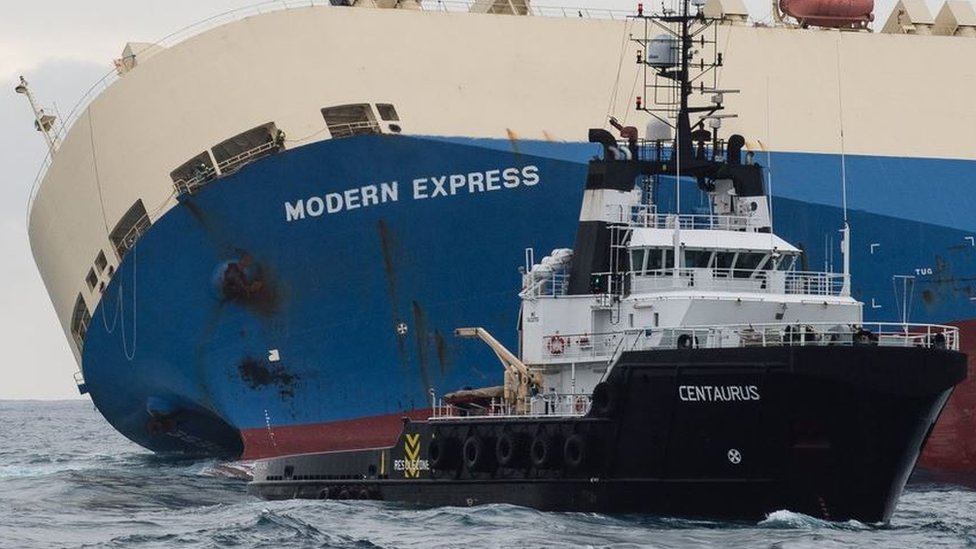 976px x 549px - Modern Express ship 'successfully towed from French coast' - BBC News