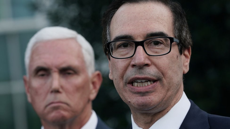 Mike Pence y Steven Mnuchin