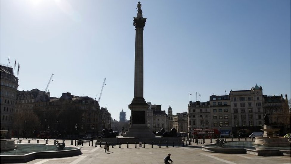 A deserted Trafalgar Square in London (25/03/20)