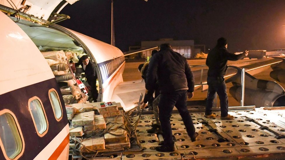 مصادر استخباراتية تحدثت عن نقل أسلحة من إيران عبر طائرات إغاثة منكوبي الزلزال