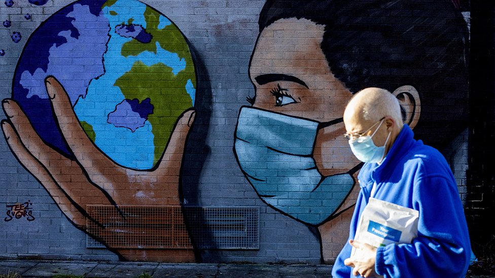 boris graffiti globe boris graffiti globe