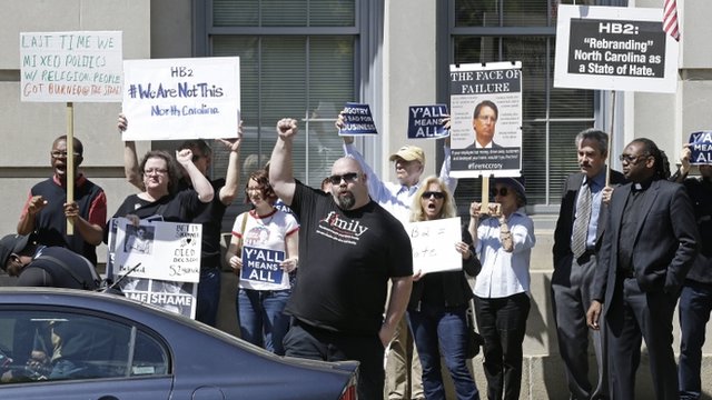 Transgender Rights Activists Protest Outside White House Bbc News