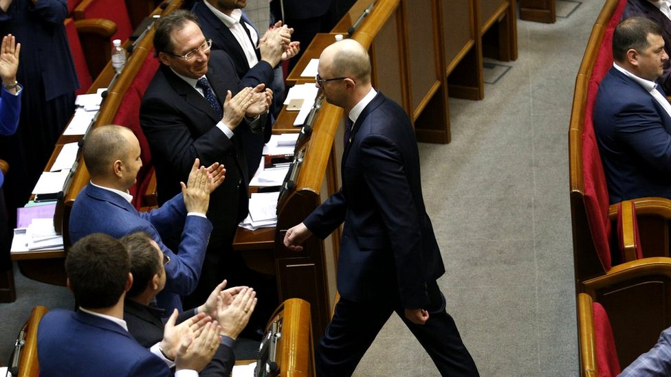 Однопартійці проводжали Яцненюка оплесками