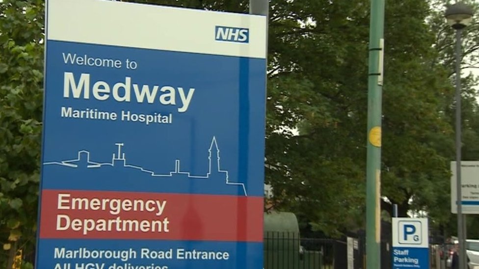 Medway Maritime Hospital In Pay Out Over Traumatic Birth Bbc News