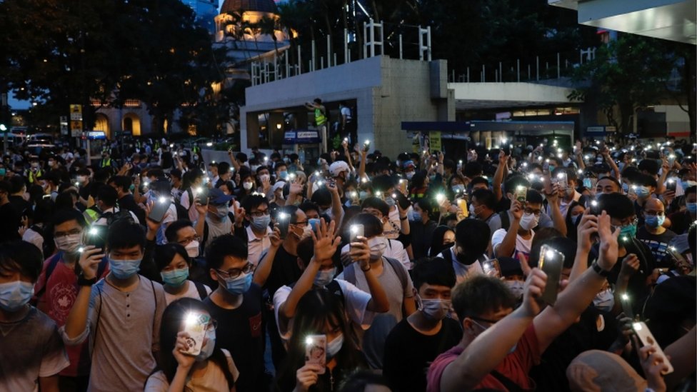 Pengunjuk rasa di Hong Kong