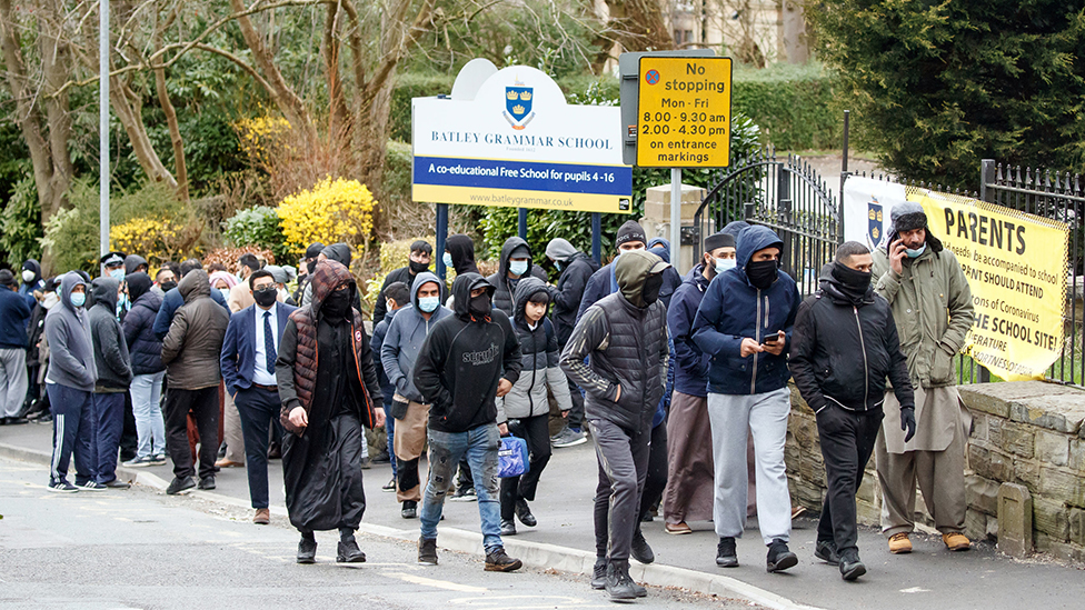 _117729994_batleyprotest2976.jpg