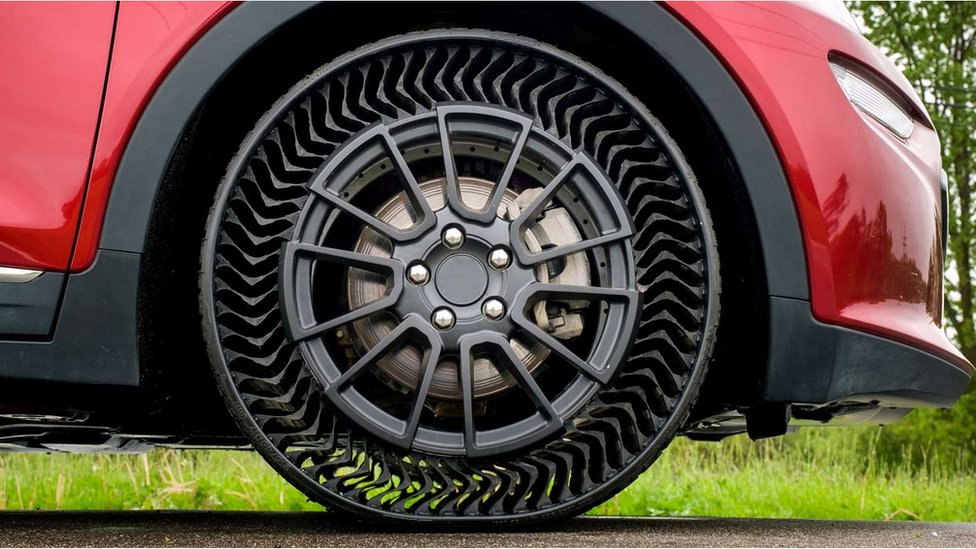 米其林公司研發的無空氣輪胎