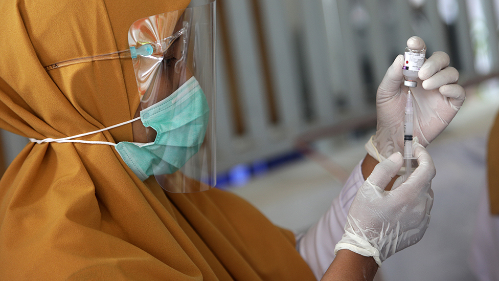 Vaccination programme in Banda Aceh