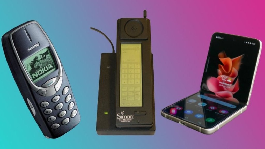 Classic Nokia Snake game is back for smartphones - BBC News