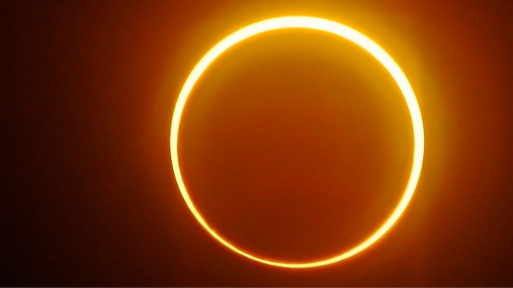 Solar eclipse 2021: Eclipse lights up sky