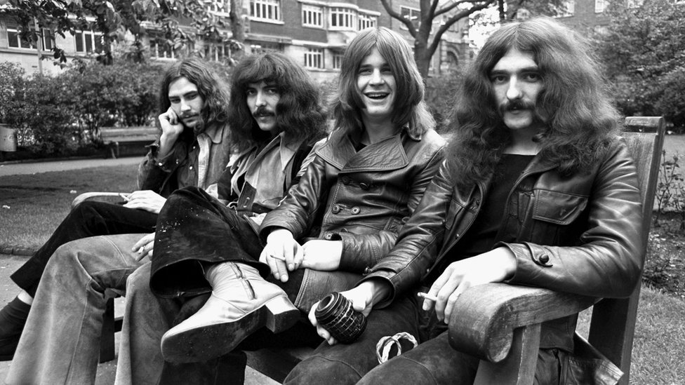 Black Sabbath, 1970: (слева направо) Билл Уорд, Тони Айомми, Оззи Осборн, Гизер Батлер