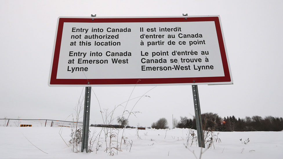 Знак границы Канады
