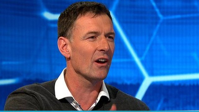 Roberto Martinez guilty of whinging says Chris Sutton