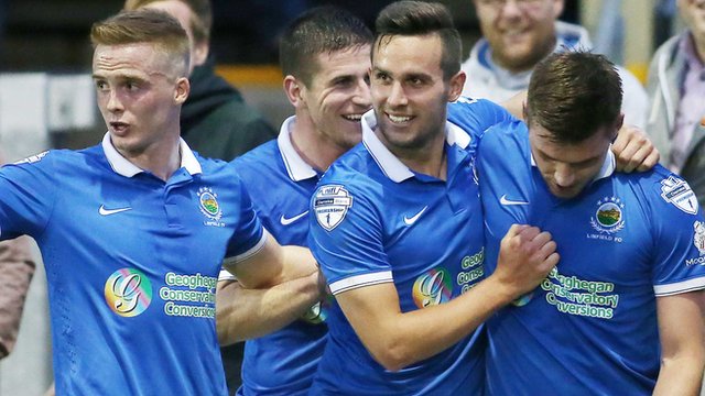 Linfield players celebrate with goalscorer Stephen Lowry