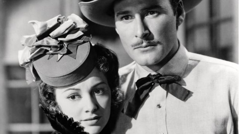 De Havilland y Errol Flynn en Dodge City (1939)