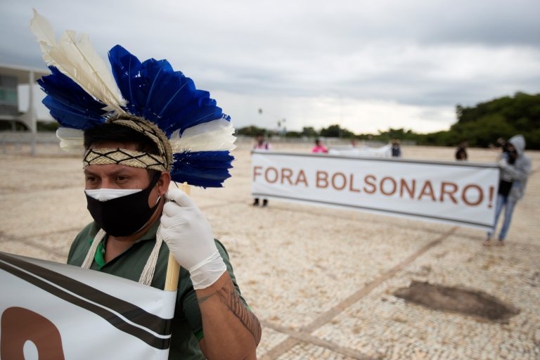 Protesto indígena contra Bolsonaro