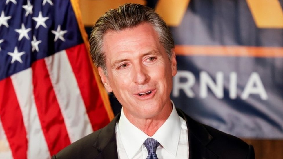 California recall: Democratic governor survives bid to oust him