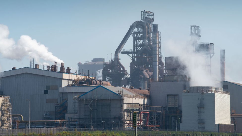 Tata Steel: Port Talbot steelworks gets £500m by UK government - BBC News