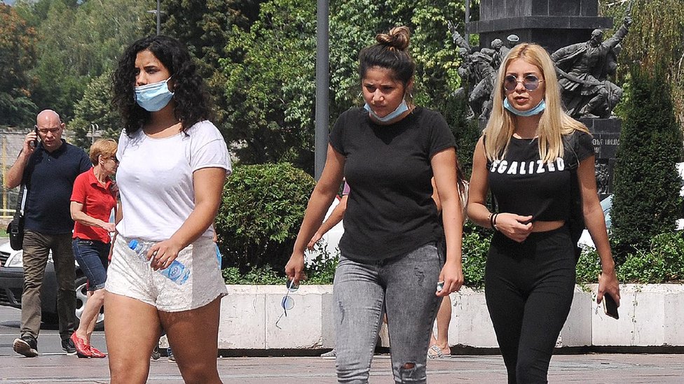 ni&scaron; maske korona virus
