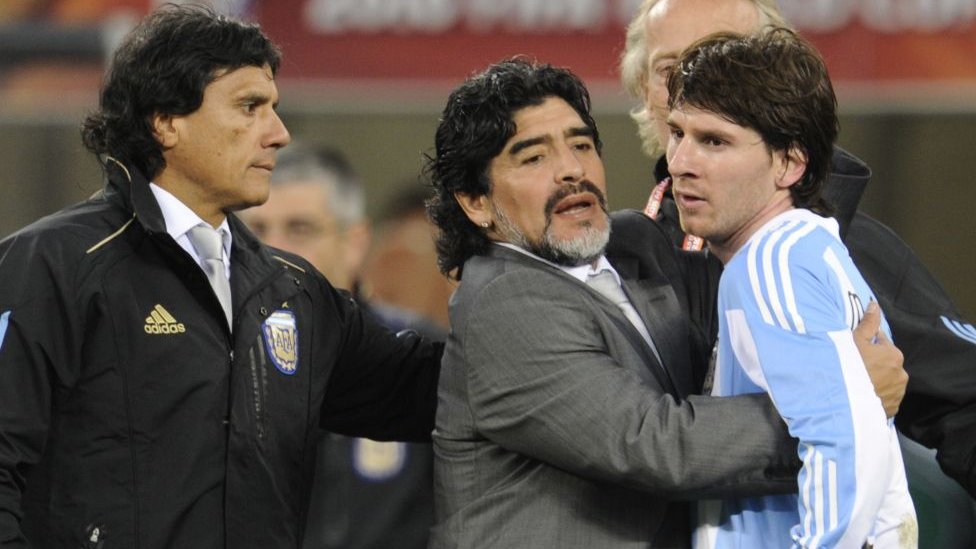 Diego Maradona y Lionel Messi