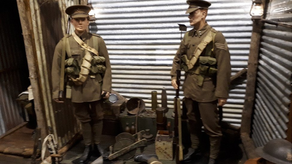 Манекены в униформе времен Первой мировой войны
