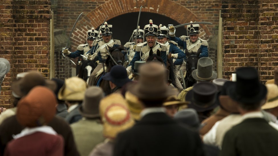 Escena de la película "Peterloo", dirigida y escrita por Mike Leigh