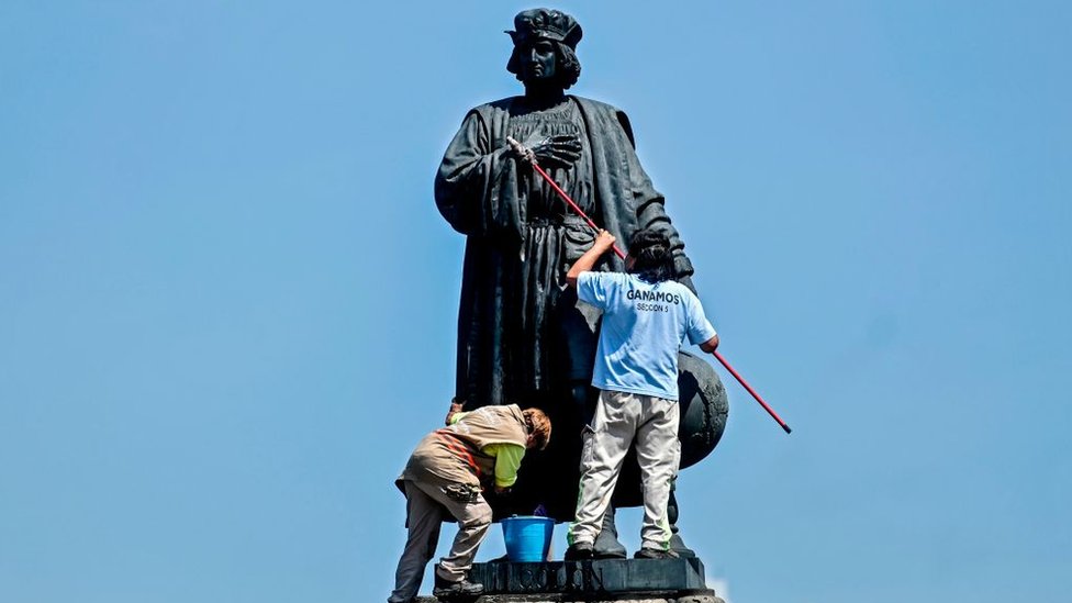 Mexico City to swap Columbus statue for one of indigenous woman