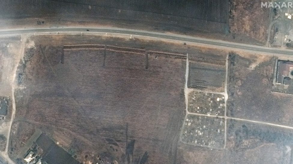 Mariupol: Satellite images suggest mass graves dug near besieged city