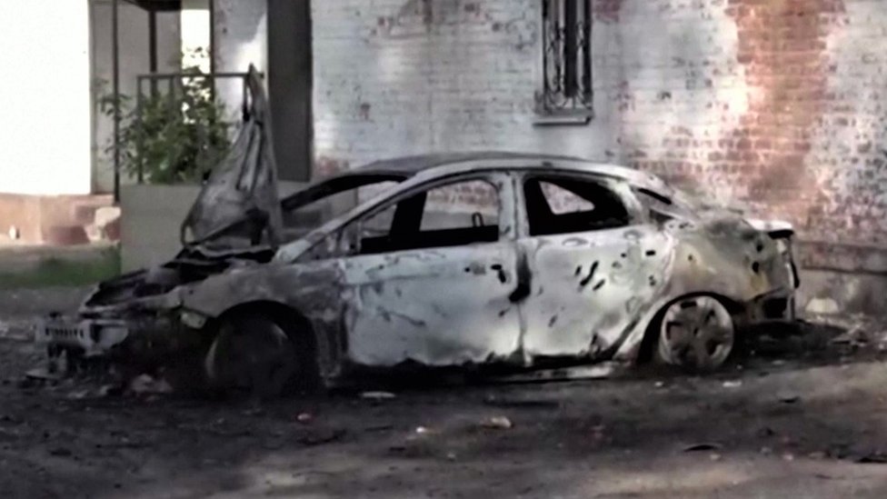 Belgorod: Russia blames Ukraine for shelling inside border