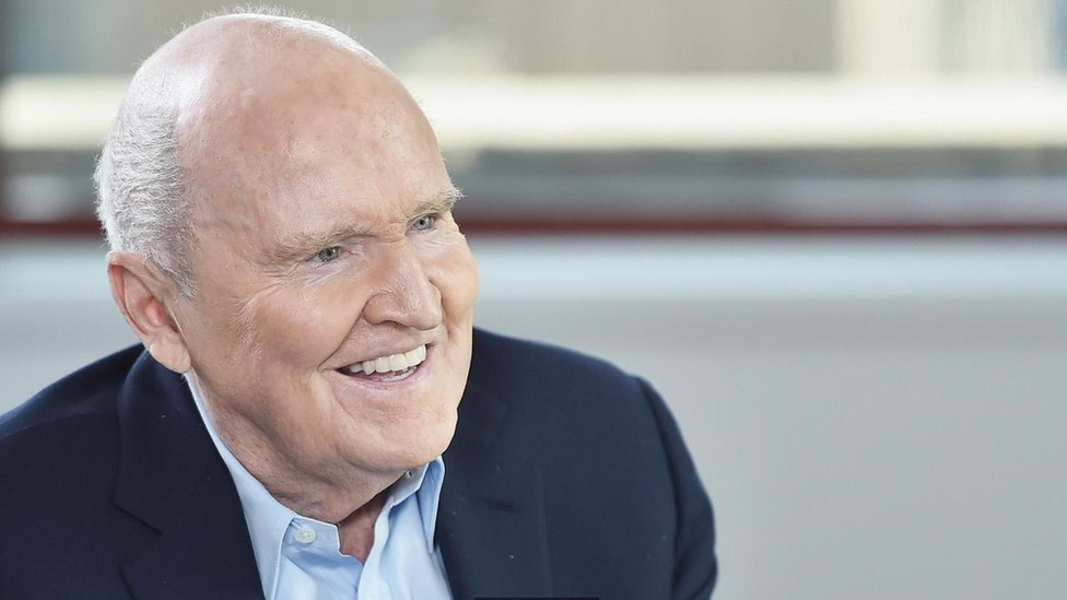 El expresidente de General Electric Jack Welch abogaba por despedir al 10% de sus empleados con menos rendimiento. El expresidente de General Electric Jack Welch