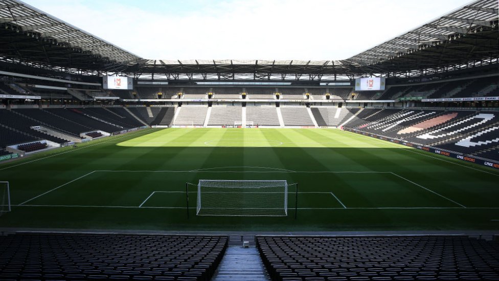 StadiumMK