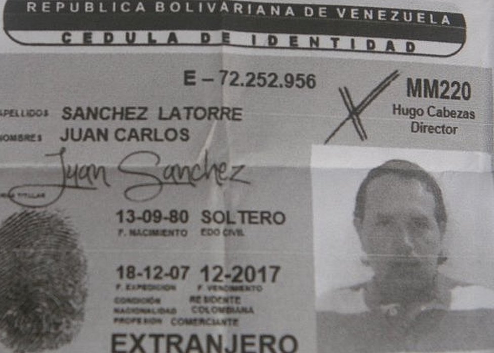 Documento de identidad de Juan Carlos Sánchez (Foto: Diario Versión Final)