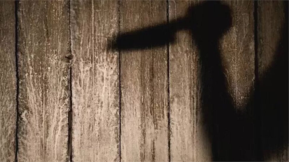 పాకిస్తాన్: 'కలలో దైవ దూషణ చేసిందంటూ యువతి గొంతు కోసి చంపేశారు' - BBC News తెలుగు