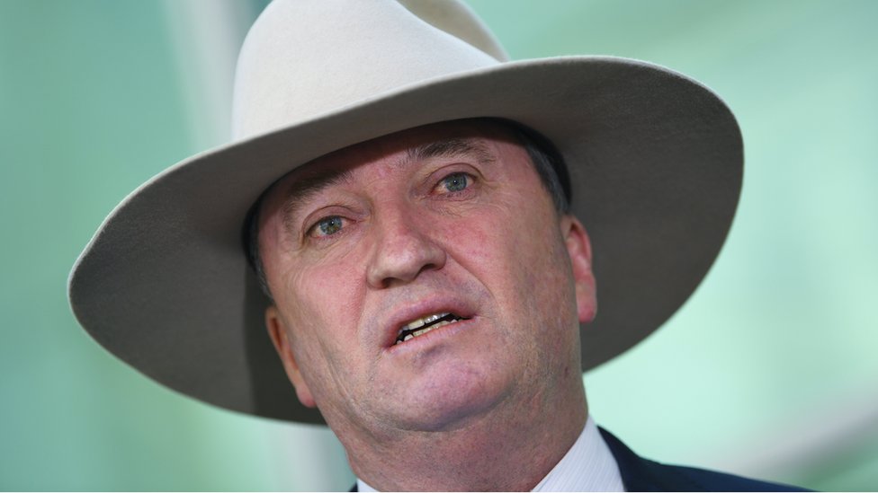 Barnaby Joyce: Australia deputy PM tests positive for Covid after UK visit