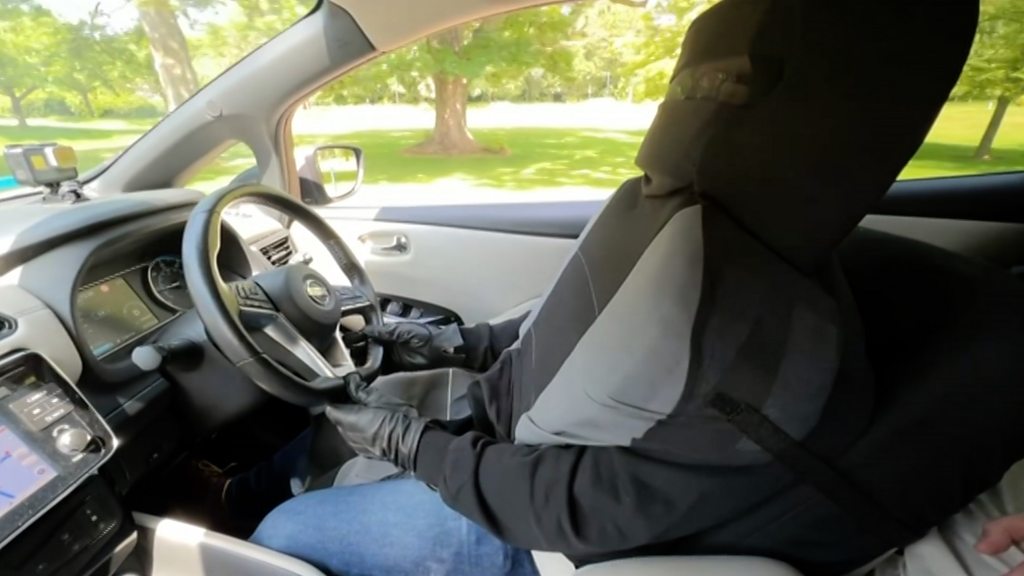 Driverless cars: Researcher disguises himself as car seat in study