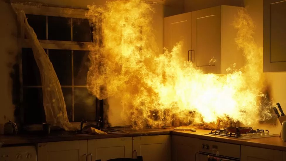 požar u kuhinji