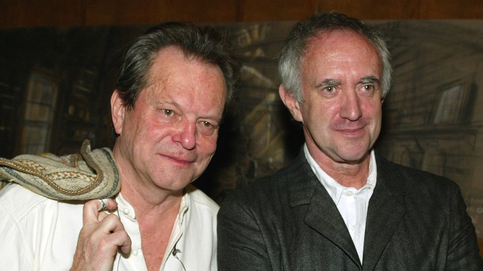 Terry Gilliam (der.) y Jonathan Price