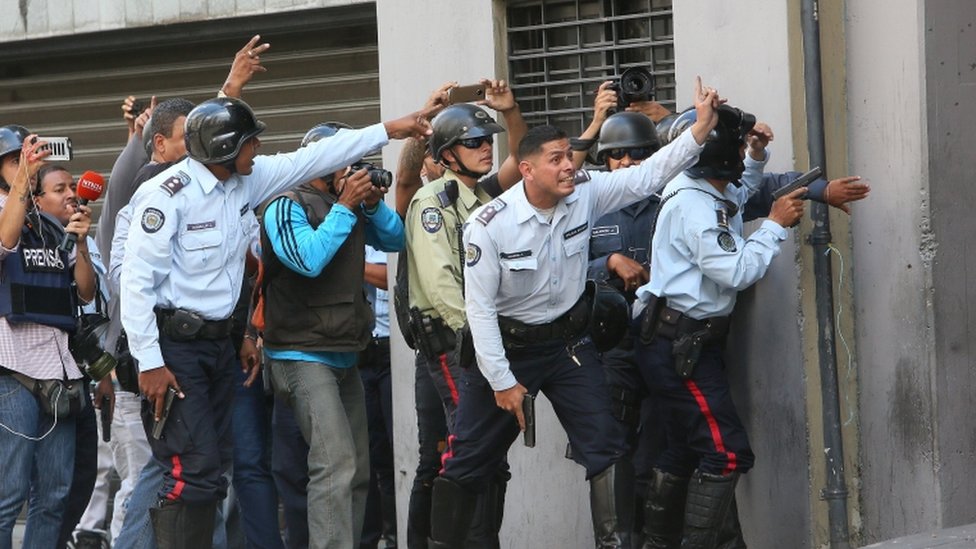 Enfrentamientos en Caracas.