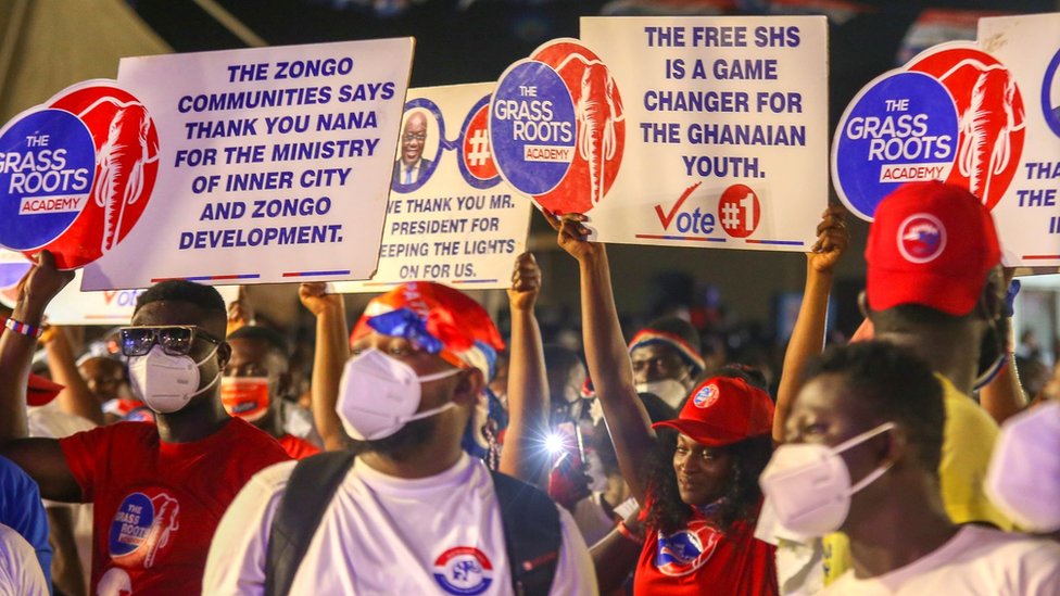 Supporters of incumbent president and presidential candidate the leader of the New Patriotic Party (NPP) Nana Akufo-Addo attend an election rally in Kumasi, Ghana, 02 December 2020.