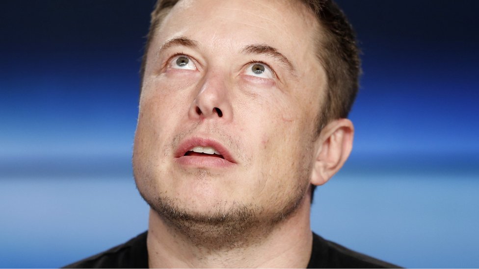 Elon Musk Engaged In A ‘Practice Round’ With Lex Fridman Ahead of Uncertain Zuckerberg Showdown (benzinga.com)