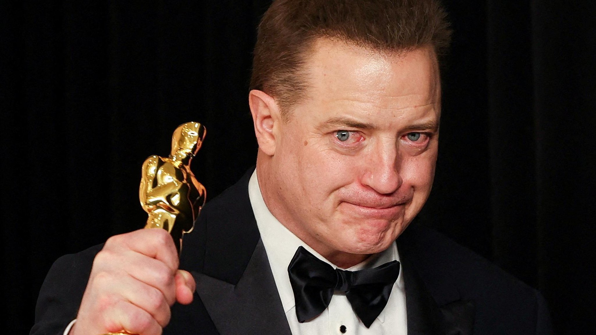 This Oscar-nominated movie star and Hollywood heartthrob looks