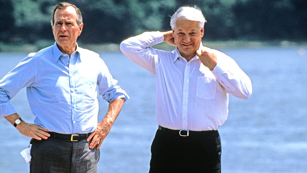 Američki predsednik Džordž Buš stariji sa Borisom Jeljcinom u Merilendu 1992. godine