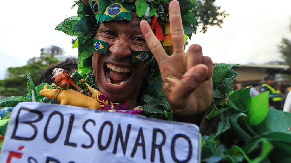A supporters of Jair Bolsonaro in Rio de Janeiro. Photo: 28 October 2018
