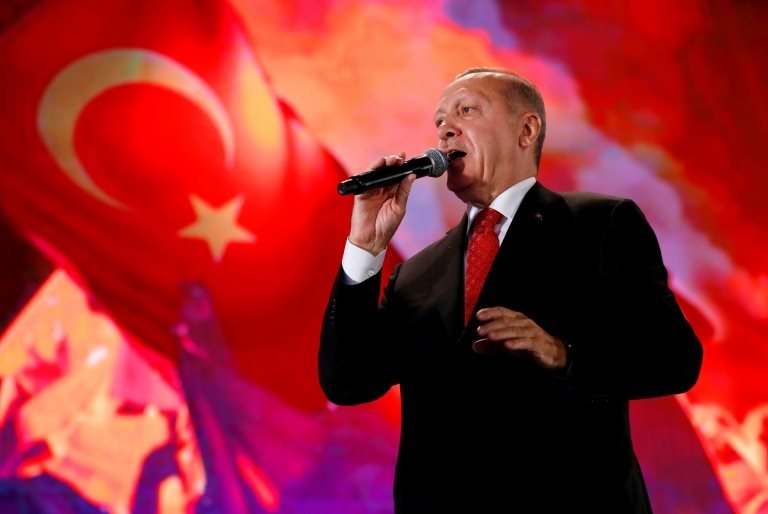Diyarbakır, Mardin ve Van büyükşehir belediye başkanlarının görevden alınması için siyasi partiler ne diyor?