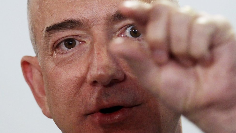 Džef Bezos i Amazon