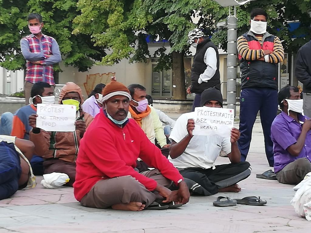 radnici iz indije štrajk glađu u kraljevu