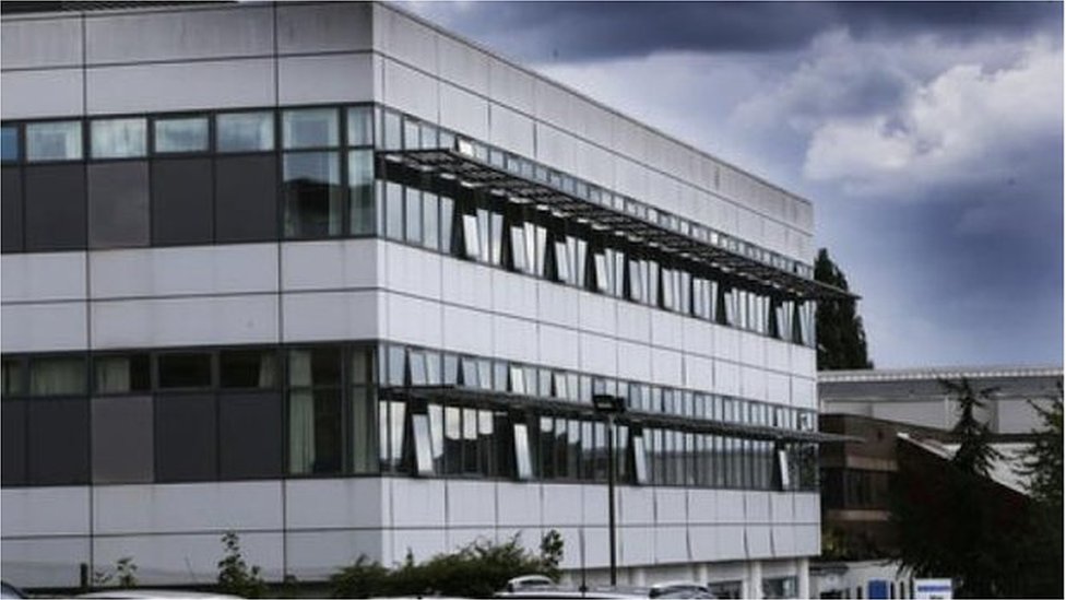 John Radcliffe Hospital Patients moved over 'unsafe cladding' BBC News