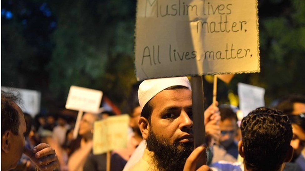 متظاهرون مسلمون في الهند ضد اعمال العنف الموجهة لهم
