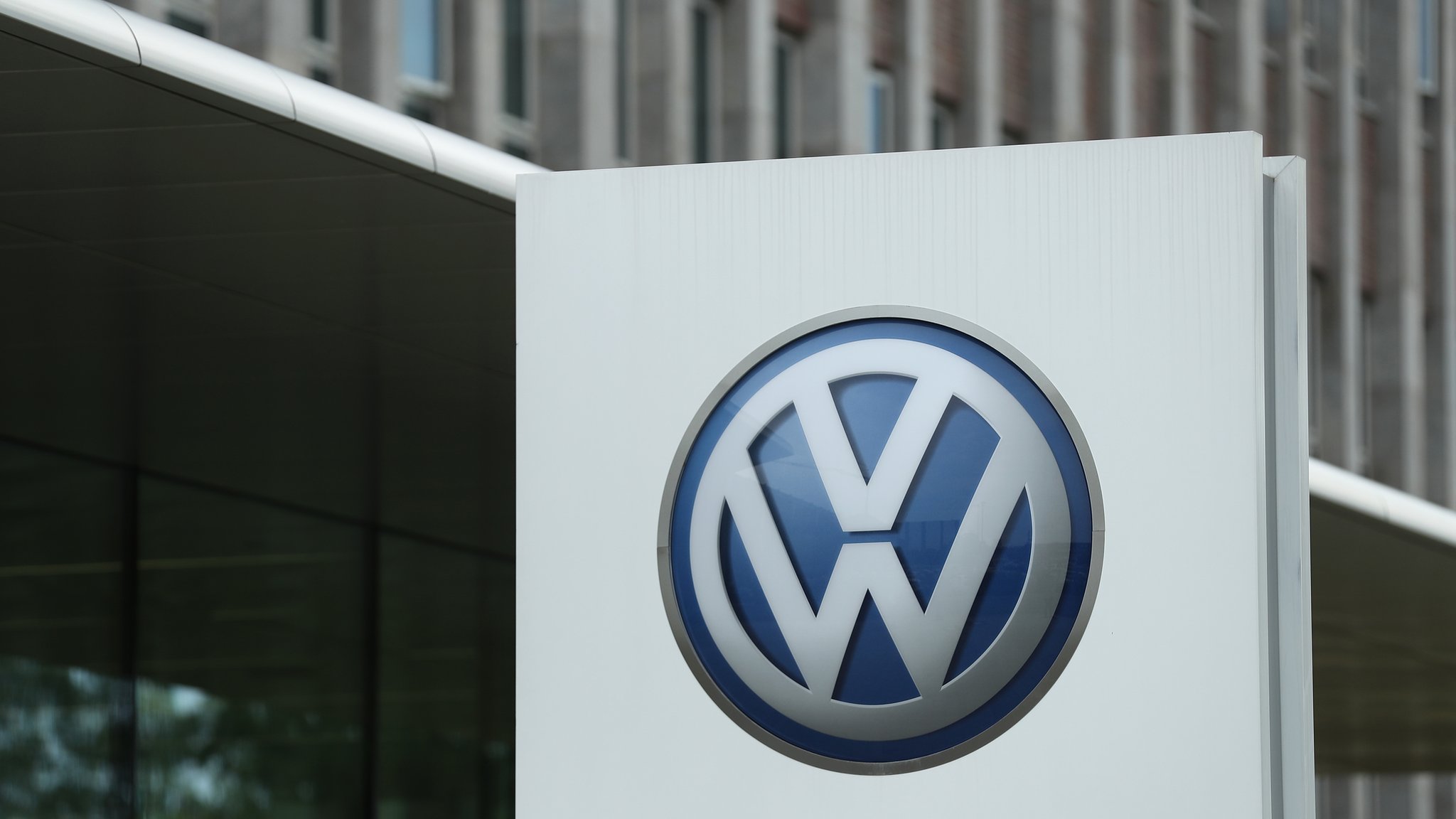 Vw Engineer Jailed For Emissions Scandal c News